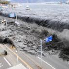 La Agencia Meteorológica de Japón aseguró que esa altura se alcanzó en la ciudad de Miyako, en la prefectura de Iwate, una de las más golpeadas por el tsunami.