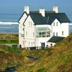 5c8b382022000051001a91fd