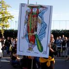 Un rey de bastos, boca abajo