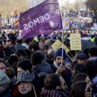 5c8a9be9230000d5042353ea