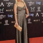 5c8b24ff240000f7054cf836