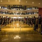 5dbfea12200000eb445079b2