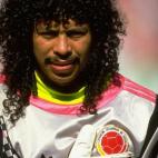 Selección: Colombia (1998) Nivel de bigote: Densidad: Equilibrio: Estilo: Conjunto de la obra: Más conocido por el sobrenombre El Loco, Rene Higuita fue el gran rival 'estético' ...