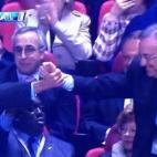 El expresidente del Gobierno es un habitual en el Bernabéu. Le hicieron el carné de socio con siete años, pero no lo renovó años más tarde. Pero todo vuelve. En 2004 volvió a hacerse socio e, incluso, no descartó formar parte de una cand...