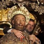 5c8b810c360000c81a6d4033