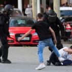 Enfrentamientos entre manifestantes y policías en Vallecas