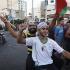 5c8b18c0360000ba1a6c730d