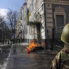 5c8b19012000009d03702182