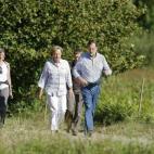 5c8a4d772300007f0122ede1