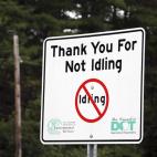 Aparcar tu coche y dejar el motor encendido