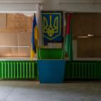 Ventanas rotas por la explosi&oacute;n de 4 de marzo en el liceo Mykhailo-Kotsyubynske de Chernihiv.