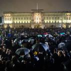 Ni la lluvia ha frenado que se acerque la poblaci&oacute;n.