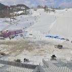 5c8b646122000051001aca44