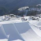 5c8b64623b000054066d787e