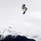 5c8af06b240000f404a3edaf