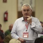 Un auténtico hombre de campo. ¿Sabías que Cayo Lara había sido agricultor antes de probar suerte en la política? Destacó en sus años jóvenes por su participación activa en las huelgas del campesinado a finales de los setenta.