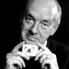 Esta novela de Vladimir Nabokov se publicó treinta años después de su muerte. El autor de Lolita quiso que su mujer Véra quemara las páginas en 1977, ya que la obra se encontraba inconclusa. Ella no pudo hacerlo y tras fallecer legó el tex...