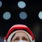 5c8b75a6250000e203cab928