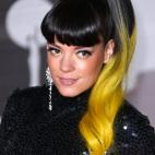 5c8b76e1230000040124cd41