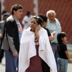 Ciudadanos salen a la calle tras el terremoto de más de 7 grados en la Escala Richter al sur de México