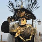 5c8b183e22000031001a41c5