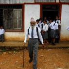 5c8b820e360000c81a6d4217