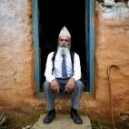 5c8b8211360000a61b6d421d