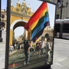 5c8b25bf240000f404a43683