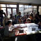 5c8aa8ae2500005806817f5e