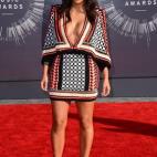 5c8b7e953b000054066db9e5