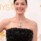 5c8b187524000093024cd4d3