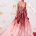 5c8b1883250000e203ca068e