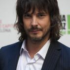 5c8a9735250000e203c93afc