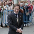 Almeida, a la llegada a su boda