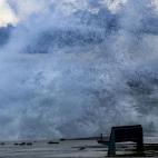La borrasca Herminia deja vientos huracanados, olas de 10 metros e intensas lluvias