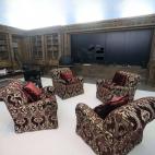 Uno de los salones de la isla privada del pederasta Jeffrey Epstein