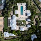 Los demócratas publican imágenes inéditas de la isla privada del pederasta Jeffrey Epstein