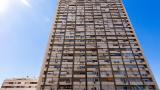 Santiago Carbó, catedrático de Economía: "El recorrido al alza del precio de la vivienda no ha terminado"