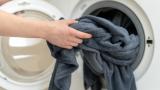 Muchos estarán pensando lavar sus mantas de pelo y este es el trucazo para hacerlo en casa sin estropear la lavadora