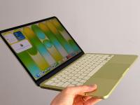 El nuevo MacBook Neo de Apple, en color amarillo cítrico.