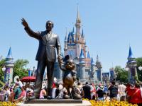 Los cinco trucos inspirados en Disney para evitar que los mosquitos piquen a sus visitantes, y cómo puedes recrearlos en casa