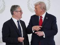 Trump asegura que Starmer va a dimitir como primer ministro de Reino Unido