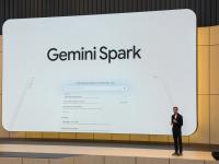 El CEO de Google, Sundar Pichai, hablando del Gemini Spark en el Google I/O 2026.