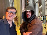 Salvador Illa, junto a Bad Bunny en la Sagrada Familia