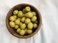 Un plato de aceitunas para unos... un plato de olivas para otros