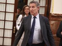 El dilema de Feijóo con la moción de censura