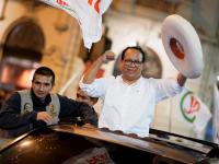 El candidato presidencial de izquierda Roberto Sánchez celebra en Lima (Perú), los primeros datos del escrutinio, el 8 de junio de 2026.