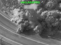 Bombardeo de EEUU sobre objetivos iraníes en la costa.