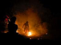 Solastalgia, el dolor psicológico que pueden dejar los incendios: "Es abrumador cuando miras un paisaje y dices 'ya no está'. Es un duelo enorme"