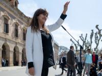 Laura Borràs saluda a sus fieles tras conocerse su condena en 2023